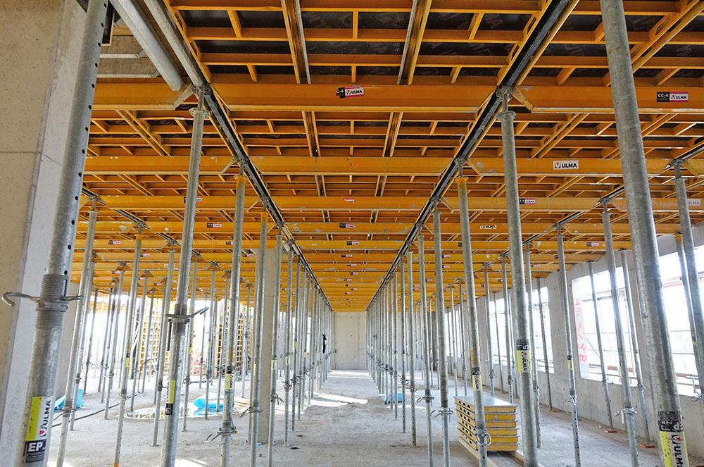 scaffolding commercial