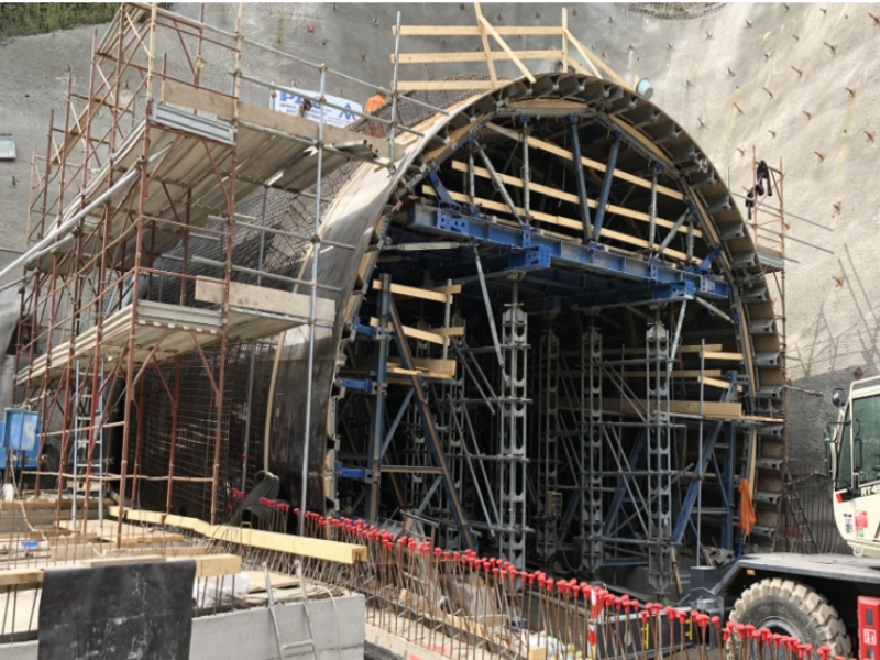 tunnel scaffolding